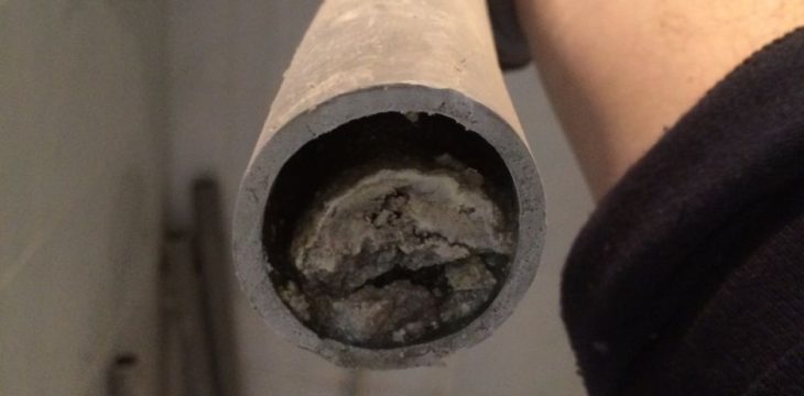 Bouchons de canalisation : le nettoyage comme ultime solution
