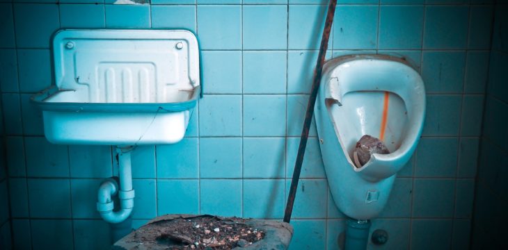 Comment procéder à la condamnation d’une fosse septique ?